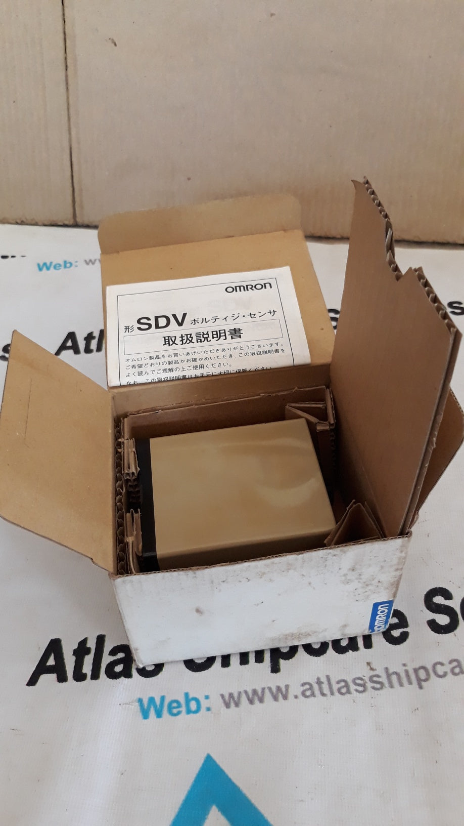 OMRON SDV FH2 VOLTAGE SENSOR