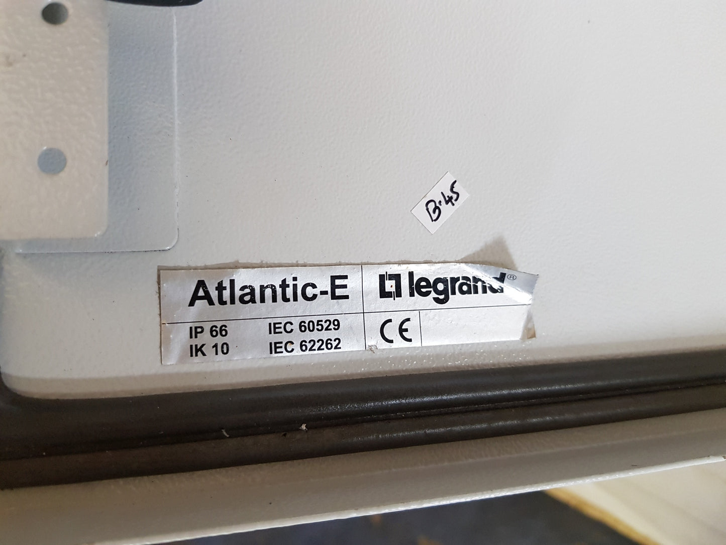 DDM800 ENCLOSURE PANEL