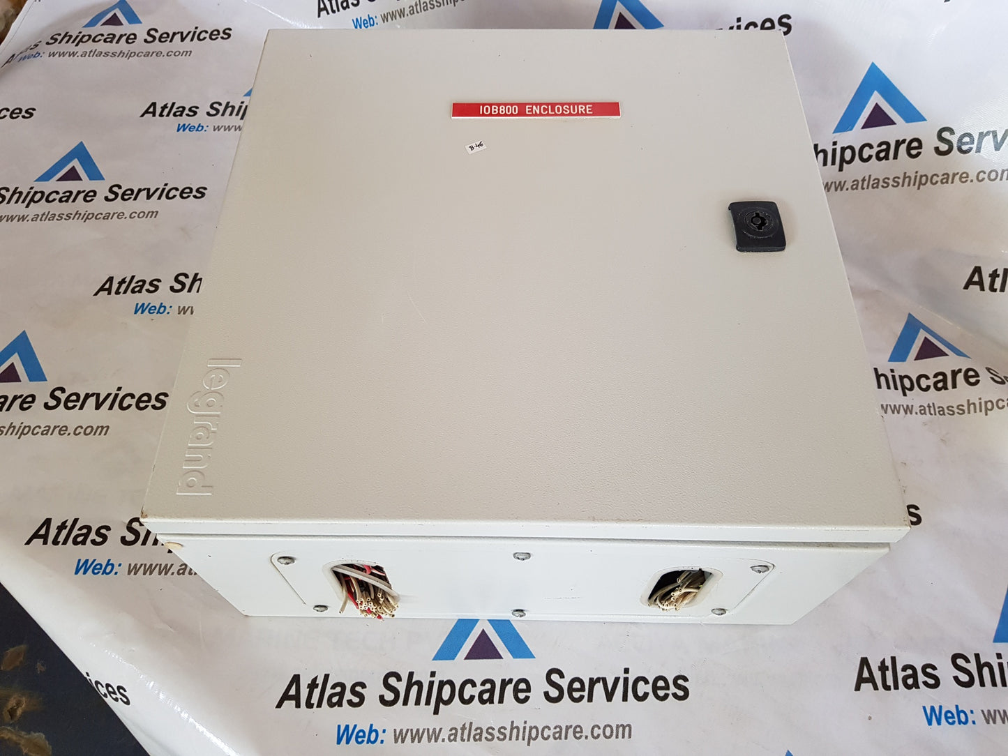 IOB 800 ENCLOSURE PANEL