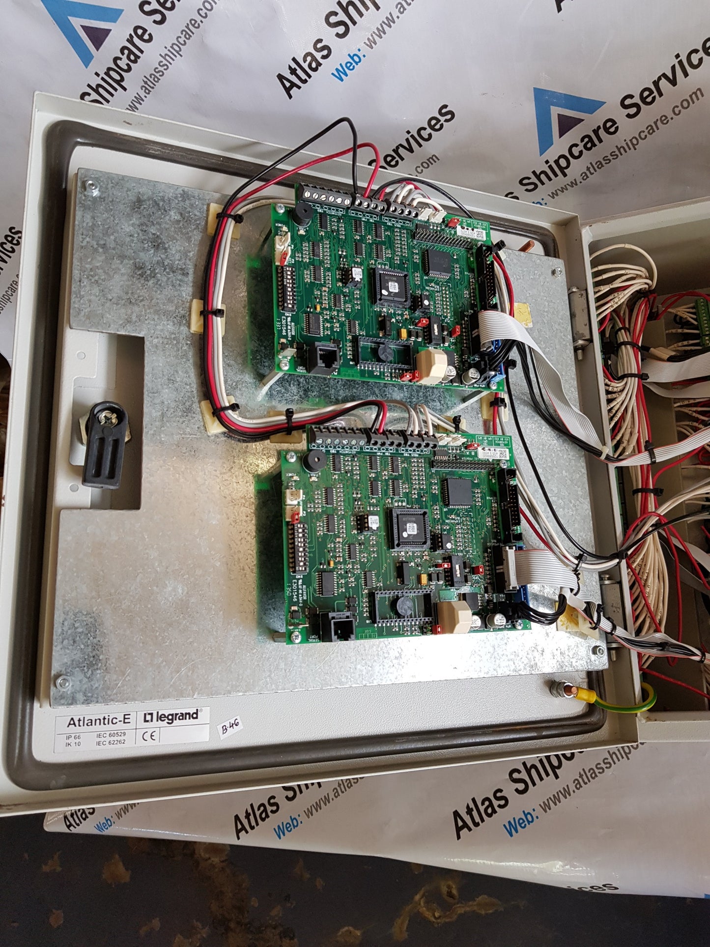 IOB 800 ENCLOSURE PANEL