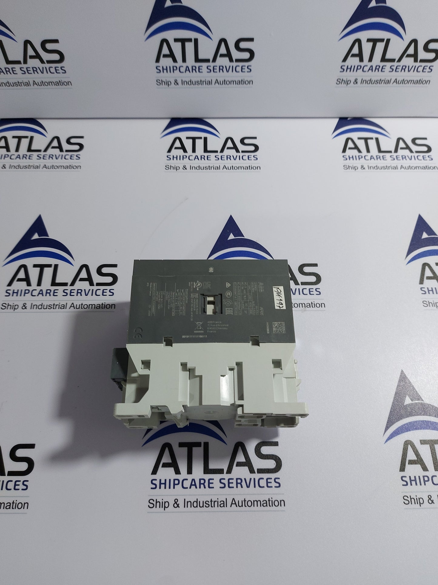 ABB AF65-30-00-11 CONTACTOR RELAY 690V 105A