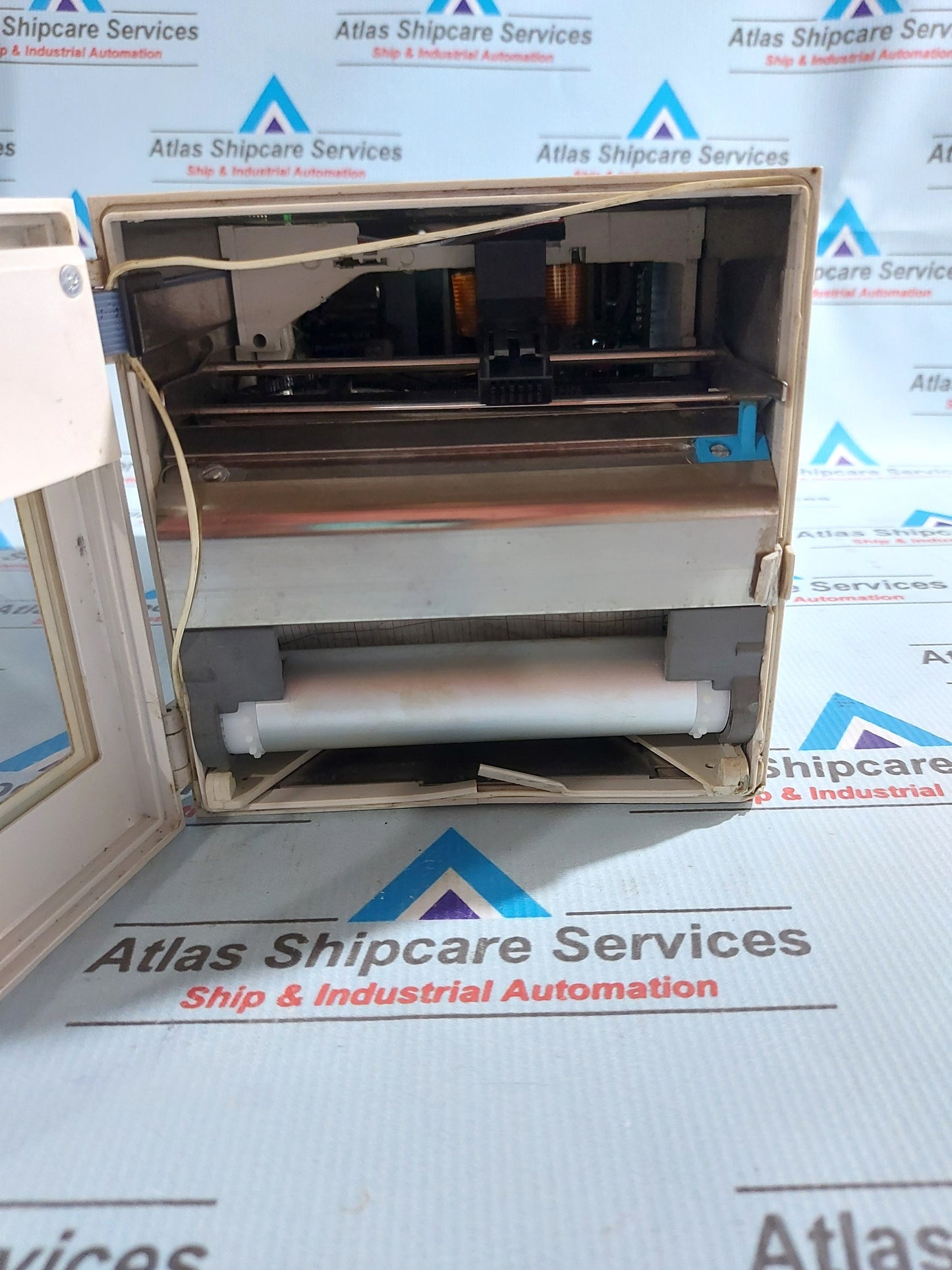 ABB COMMANDER SR100 STRIP CHART RECORDER SR102A/B0/R00000/111ST 85~265VAC