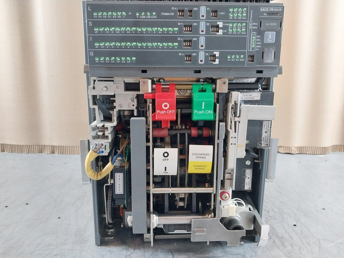 ABB SACE E1N 16 EMAX CIRCUIT BRAKER 1600A 690V SACE PR121/P