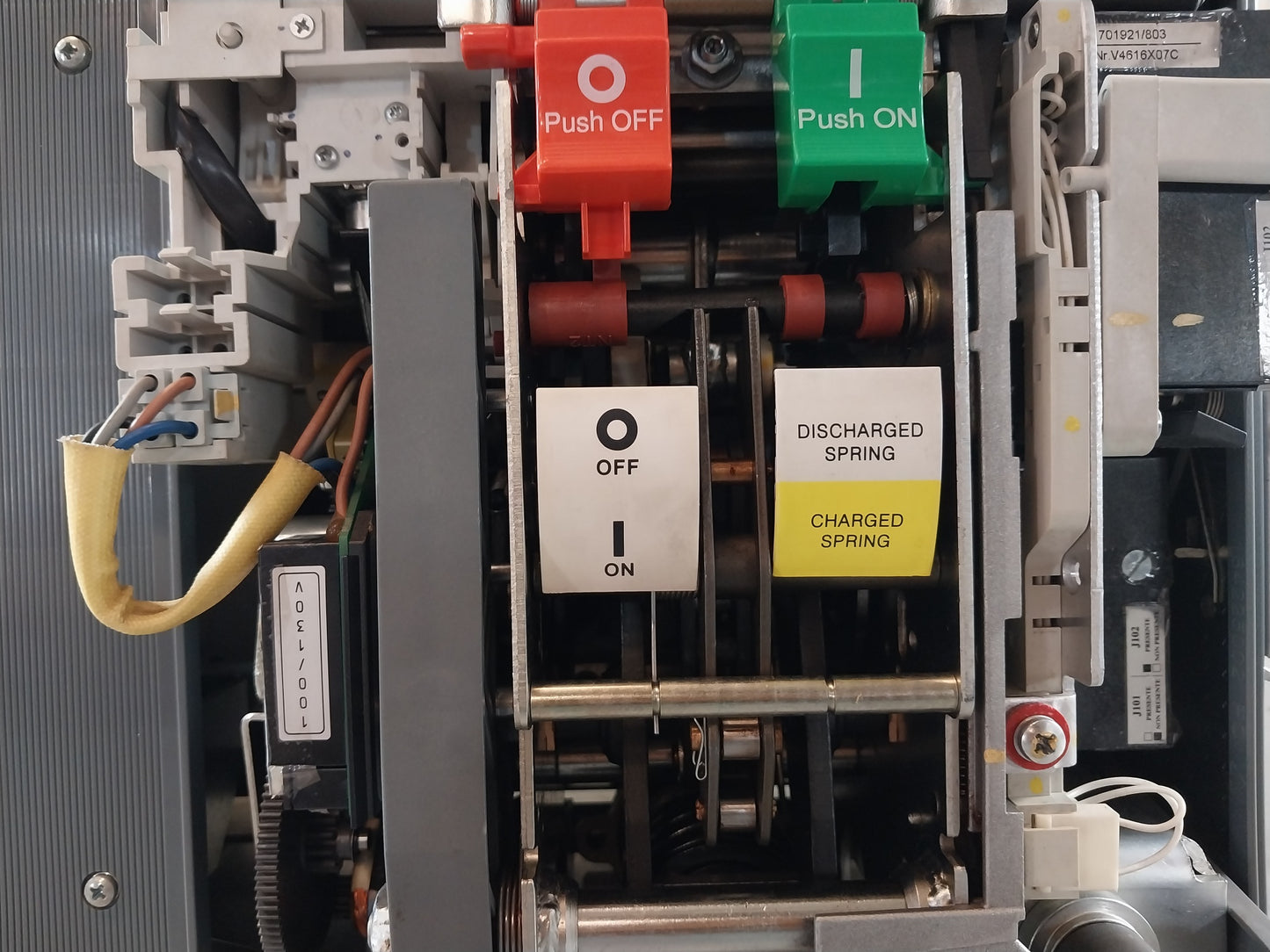 ABB SACE E2N 20 Emax CIRCUIT BREAKER 2000A SACE PR121/P