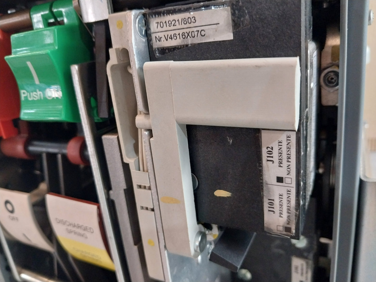 ABB SACE E2N 20 Emax CIRCUIT BREAKER 2000A SACE PR121/P