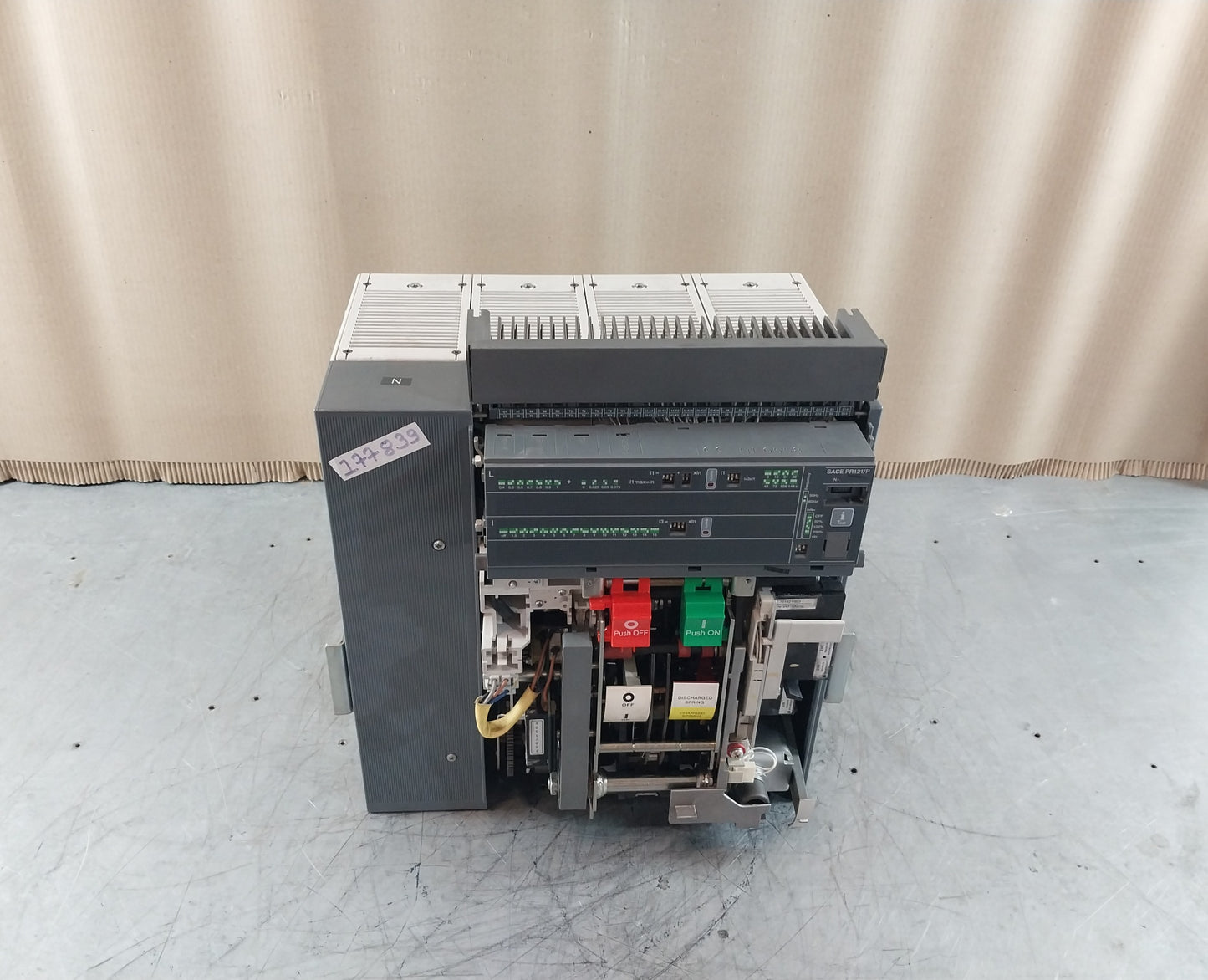 ABB SACE E2N 20 Emax CIRCUIT BREAKER 2000A SACE PR121/P