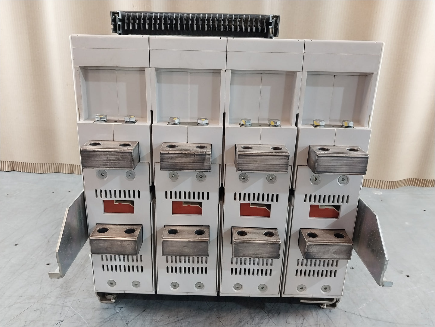 ABB SACE E2S20 AIR CIRCUIT BREAKER 2000A 690V SACE PR121/P