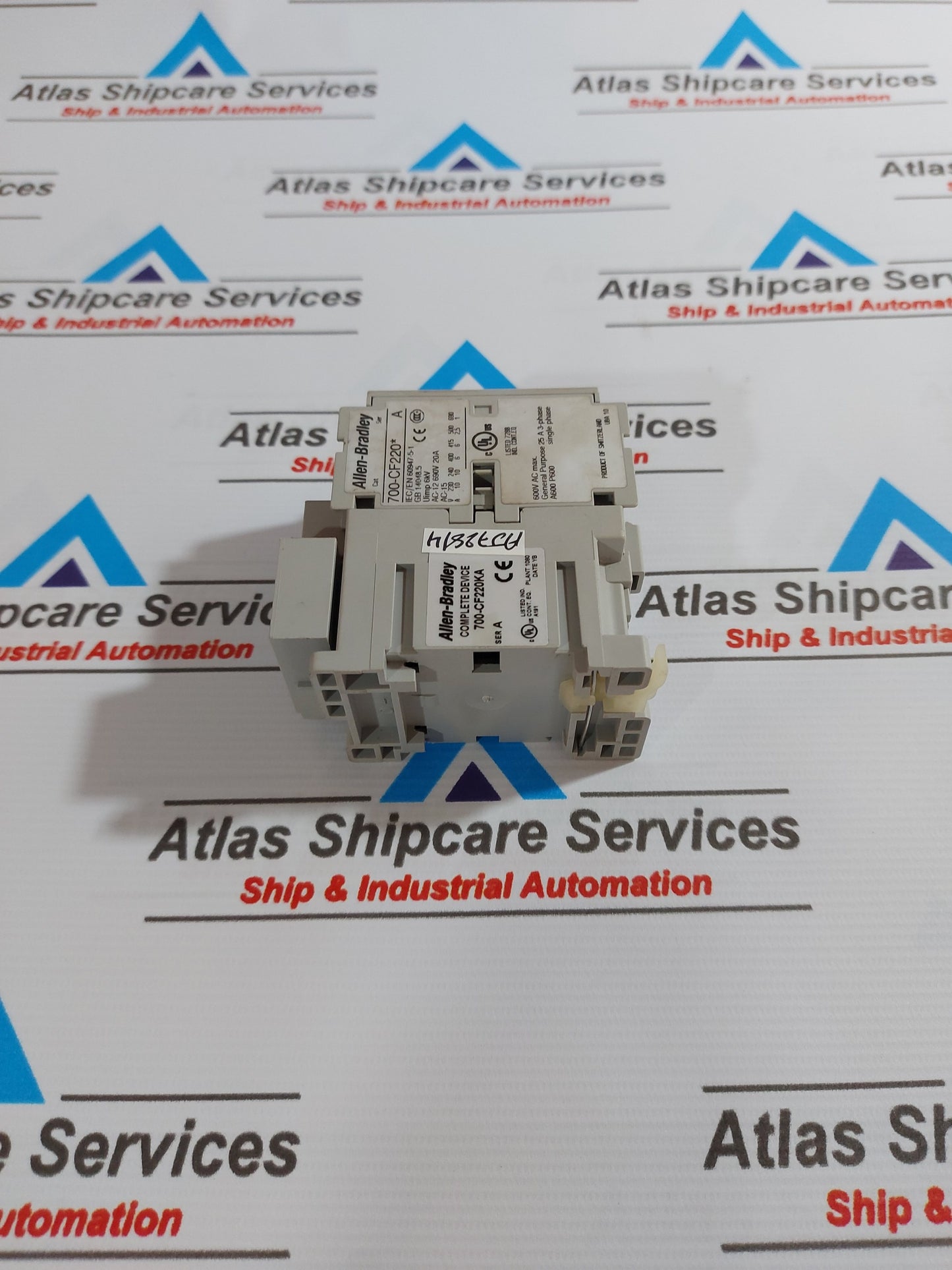 ALLEN-BRADLEY 700-CF220* SER.A CONTROL RELAY 240V 50/60Hz