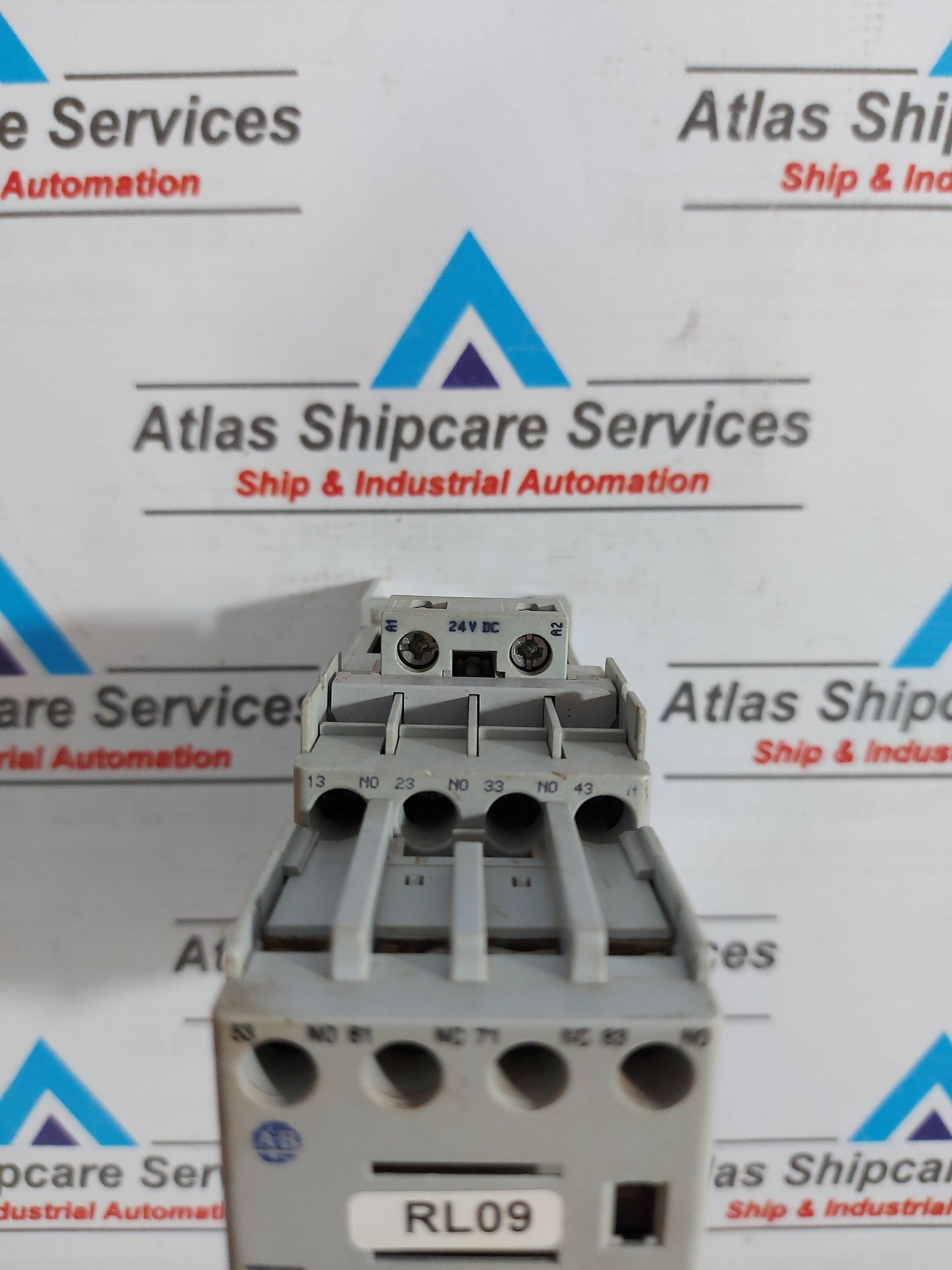 ALLEN-BRADLEY 700-CF400Z* SER.A WITH 100-F SER.B CONTROL RELAY