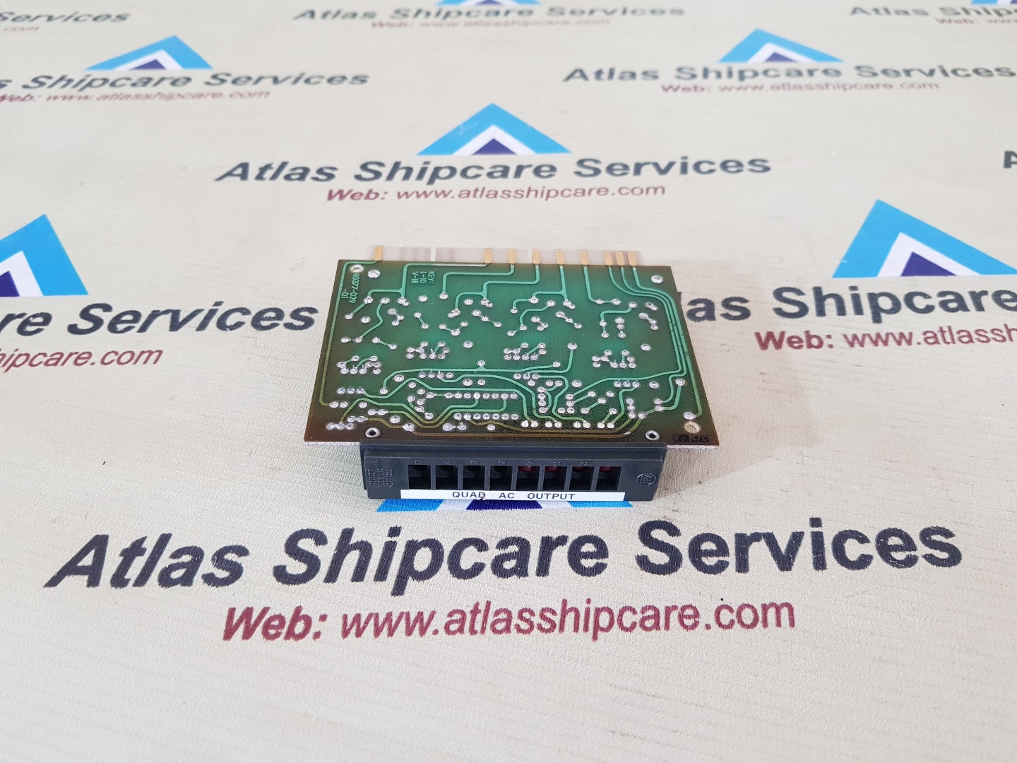 ALLEN BRADLEY 1720 B1414 PLC AC OUTPUT MODULE MODEL