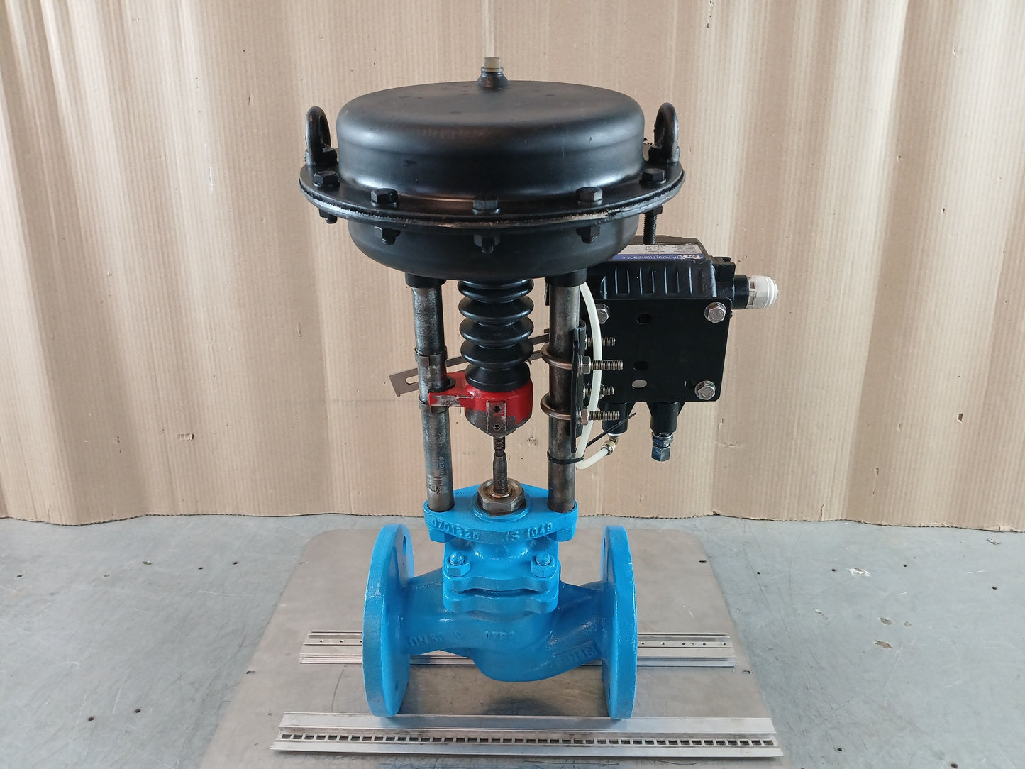 ARI-ARMATUREN STEVI 440 CONTROL VALVE ACTUATOR W/ELECTRO-PNEUMATIC POSITIONER