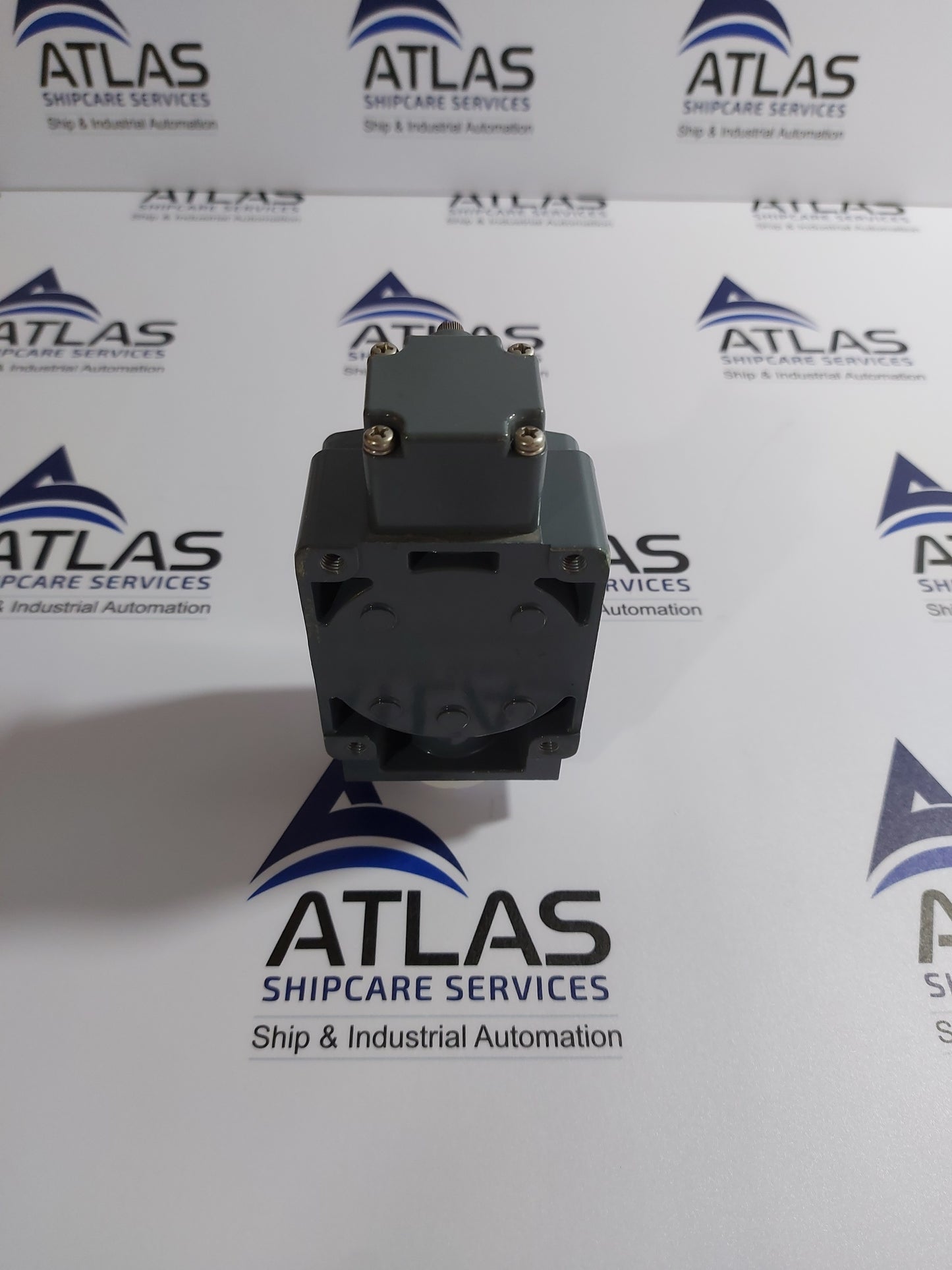 AZBIL VCL-5001 LIMIT SWITCH 5A-250VAC