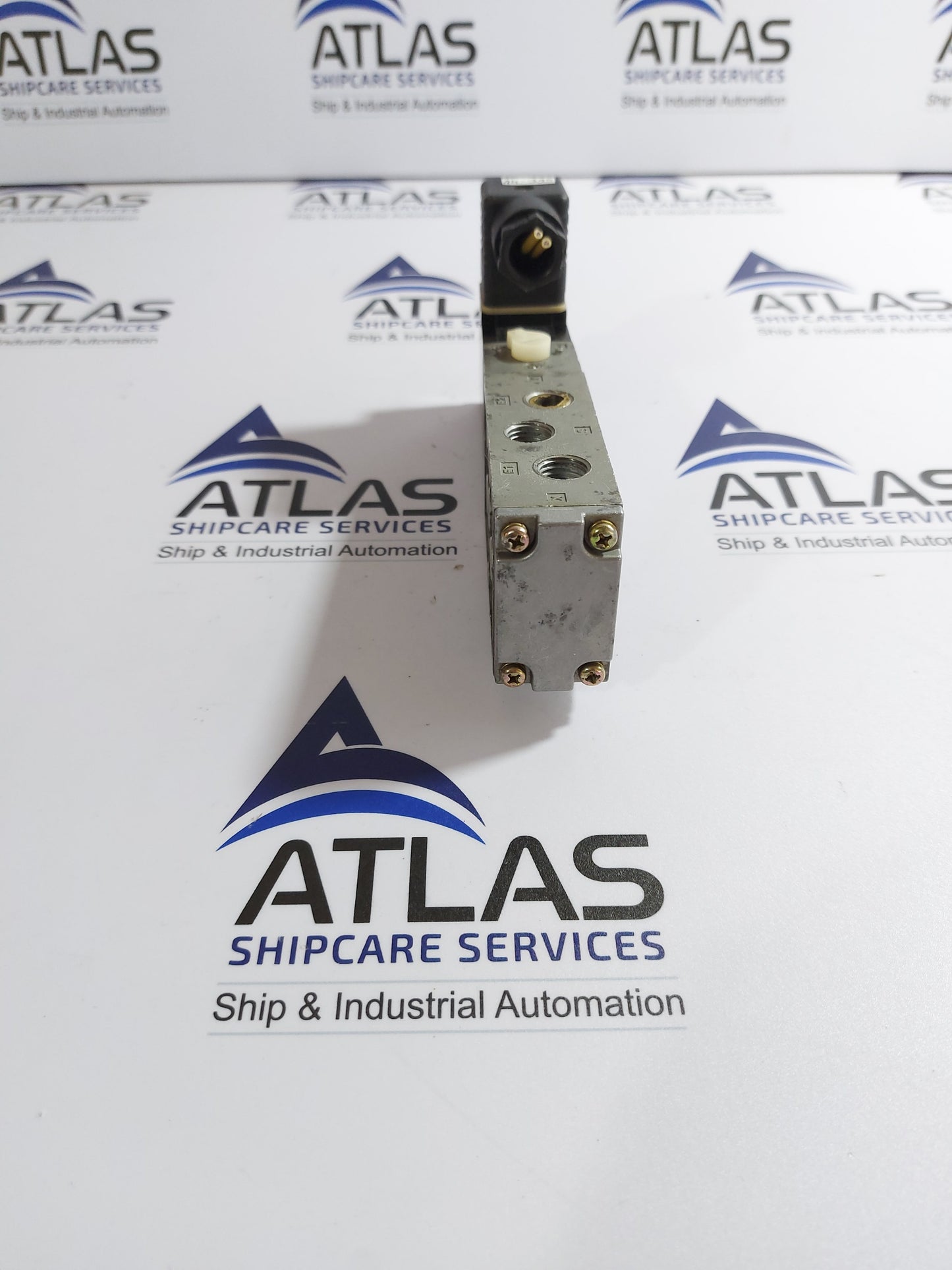 CKD 4F210 PNEUMATIC SOLENOID VALVE AC110V PILOT OPERATED 0.1-1.0 MPa