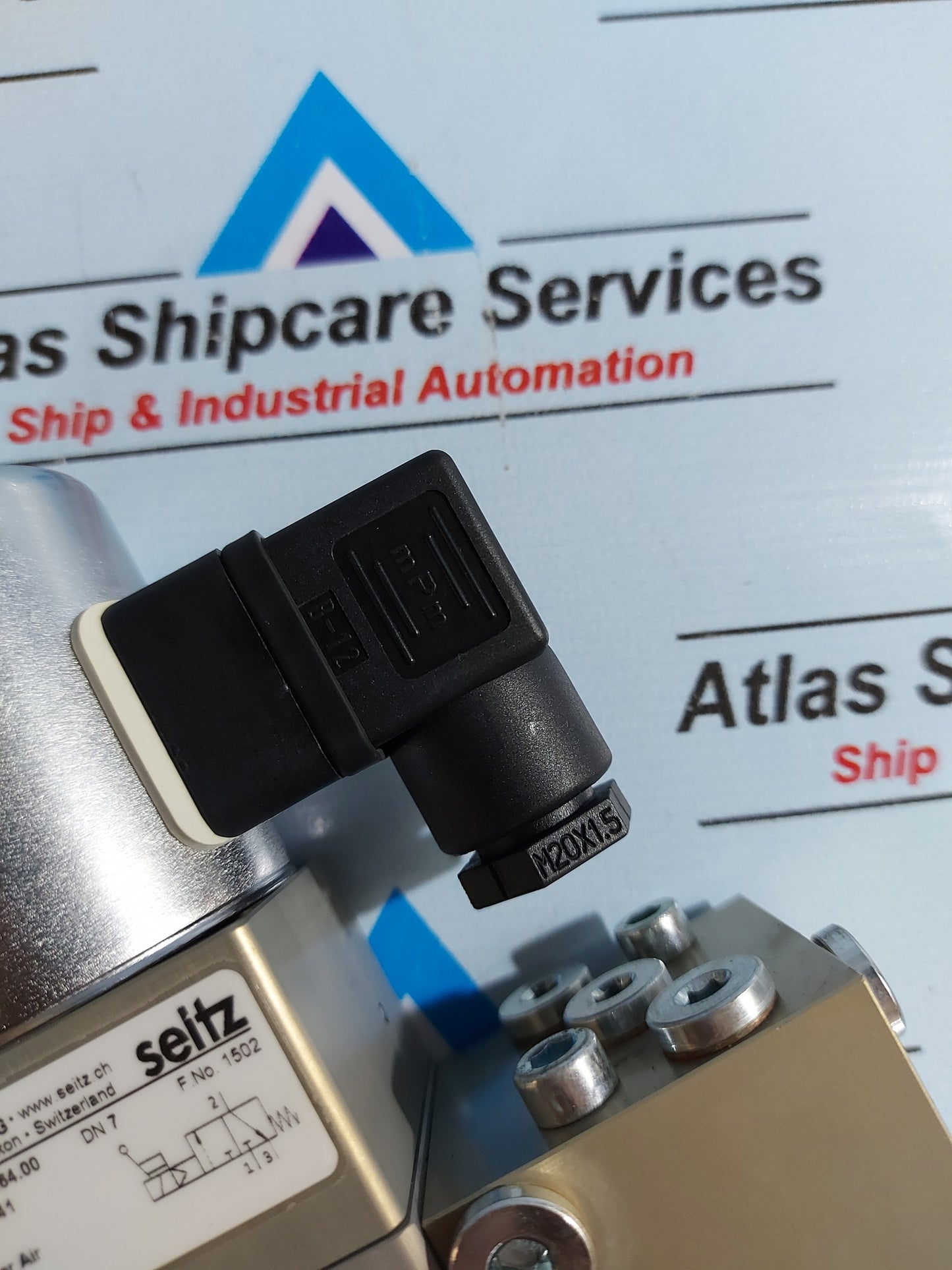 EUGEN SEITZ 118.156.110N SOLENOID VALVE 110V DC
