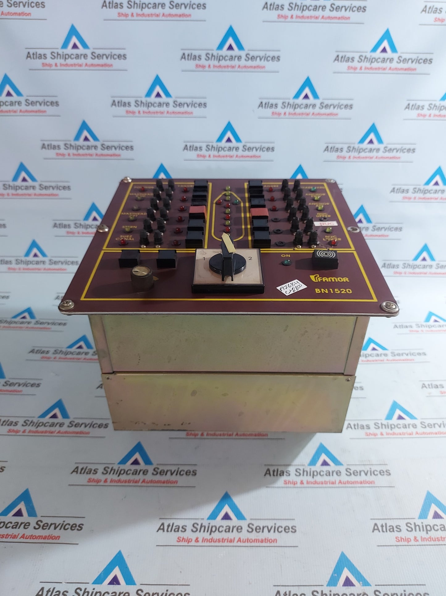 FAMOR BN 1520-06 8138P NAVIGATION & SIGNAL LIGHT CONTROL PANEL