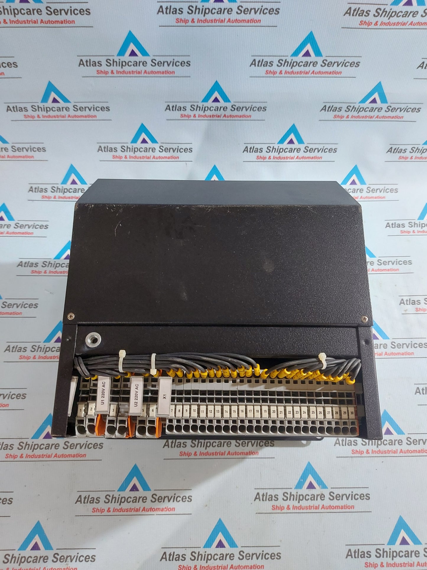 FAMOR BN1520.06/3813 NAVIGATION & SIGNAL LIGHT CONTROL PANEL