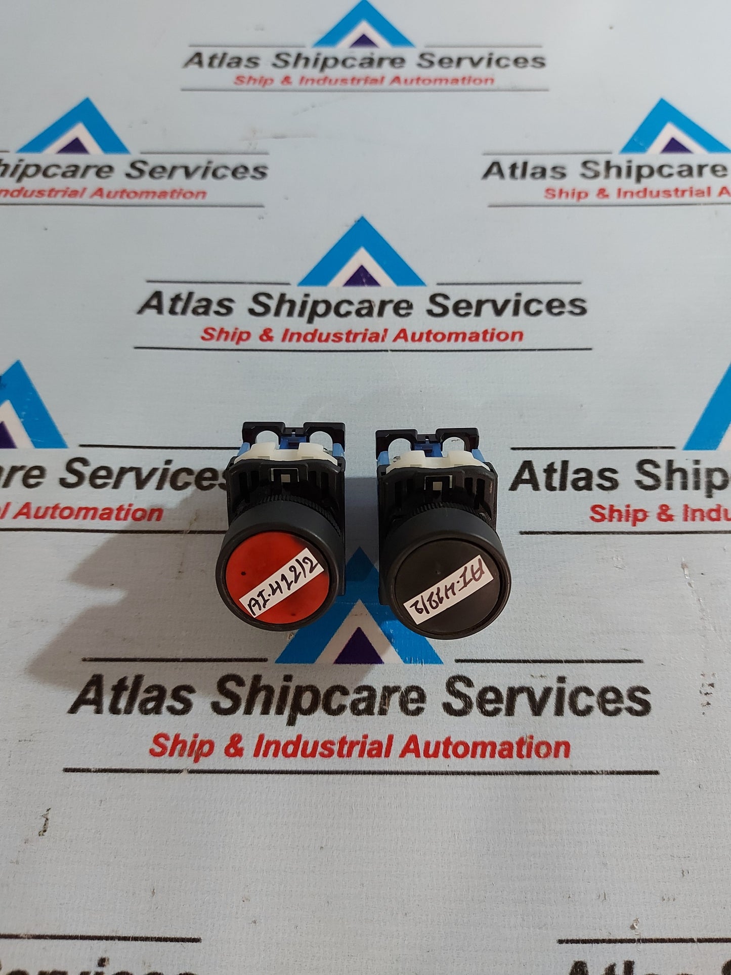 FUJI ELECTRIC AR22F0R COMMAND SWITCH PUSHBUTTON