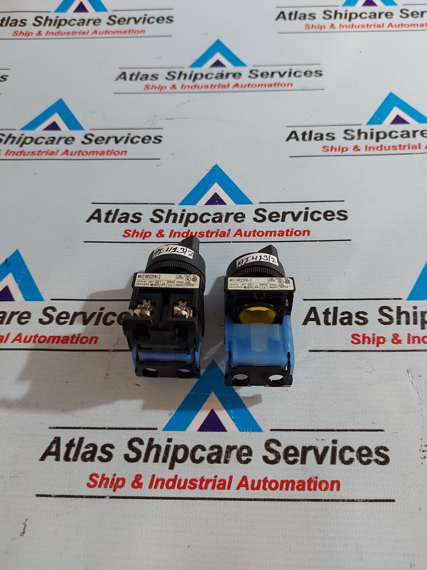 FUJI ELECTRIC AR22PR-2 PUSHBUTTON SELECTOR SWITCH