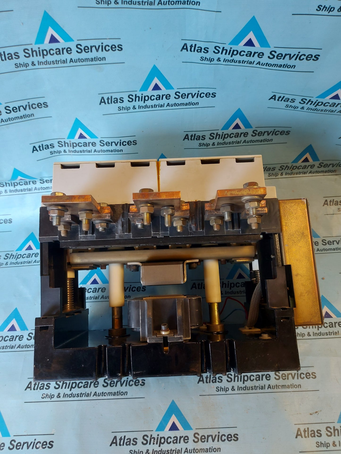 GE CK13BA300 CONTACTOR 1250A 600VAC 50/60Hz AG717
