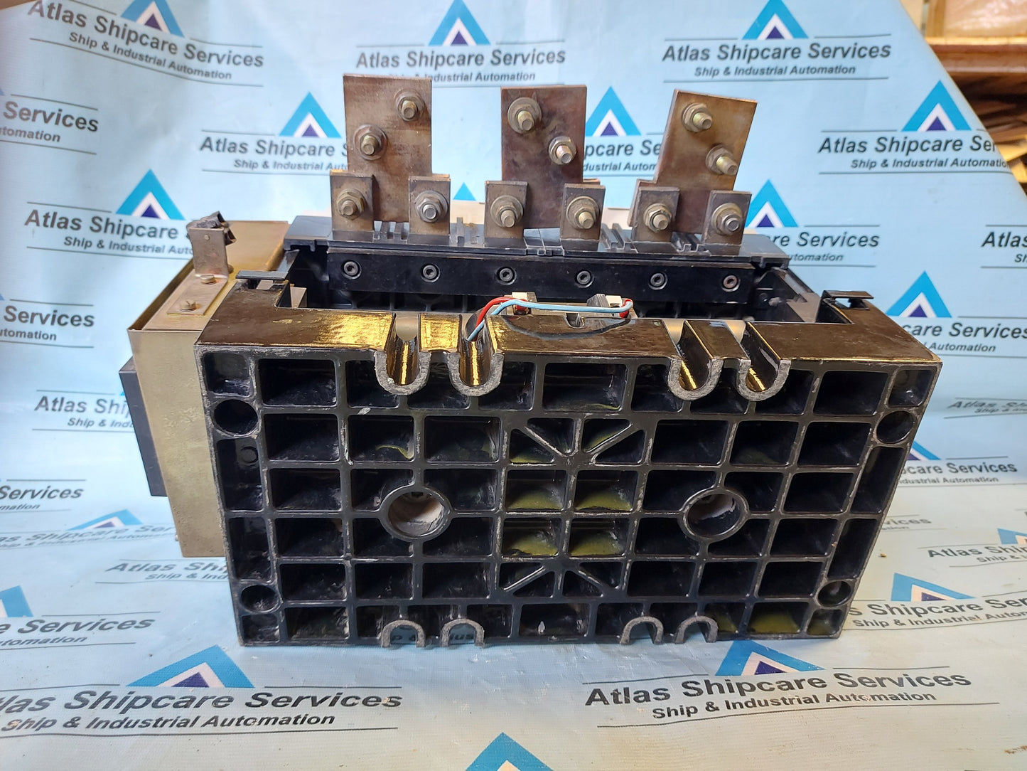 GE CK13BA300 CONTACTOR 1250A 600VAC 50/60Hz AG717