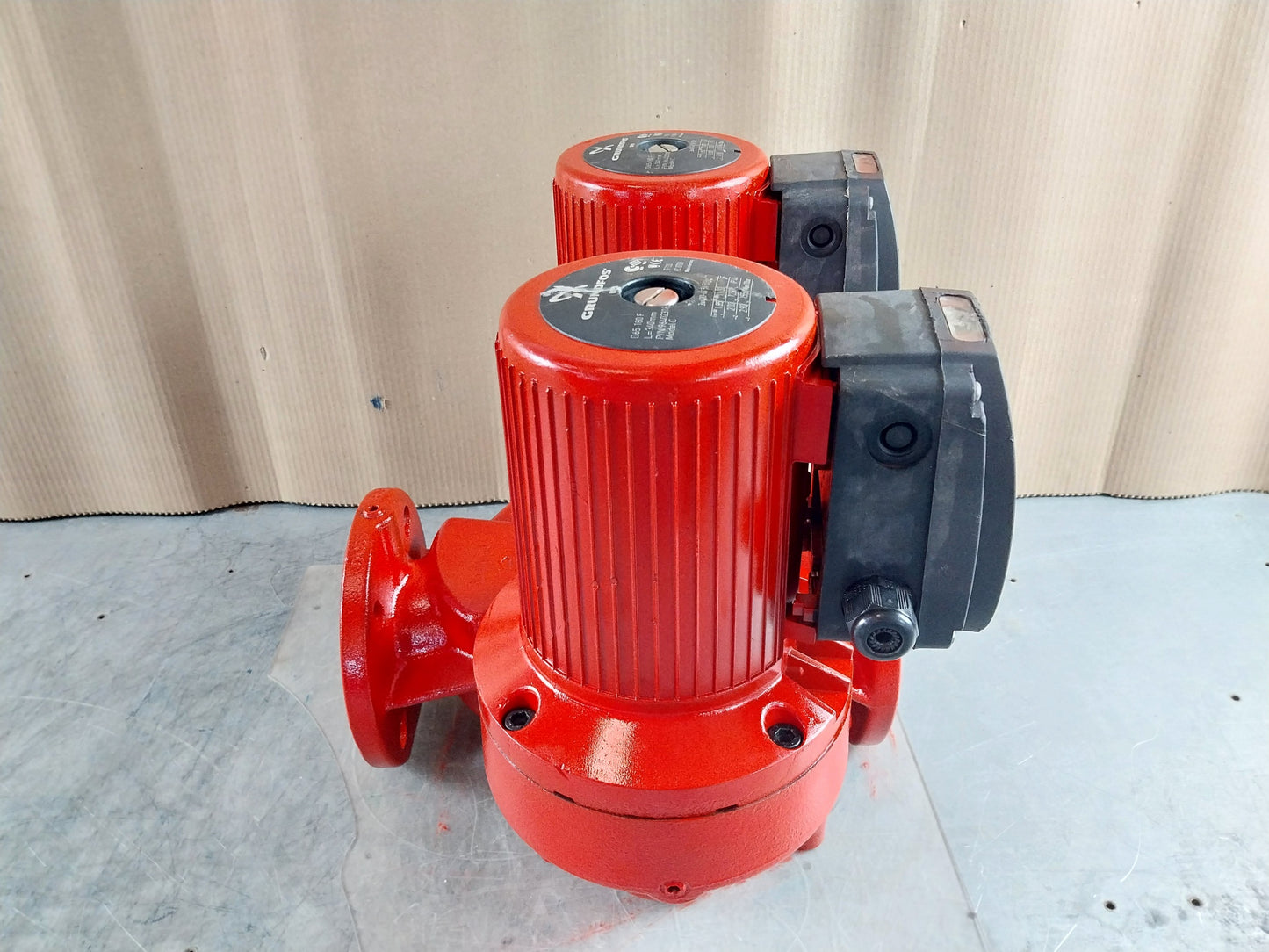 GRUNDFOS UPSD 65-180 F 340 96404863 TWIN HEAD COMMERCIAL CIRCULATOR PUMP 415V