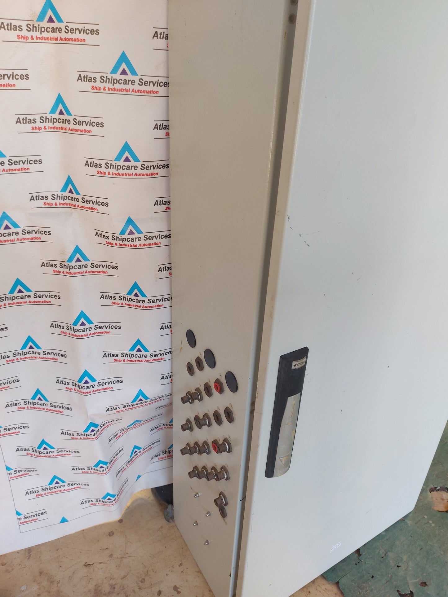 HONEYWELL TN3801 ELECTRO-PNEUMATIC LEVEL MEASURING CABINET
