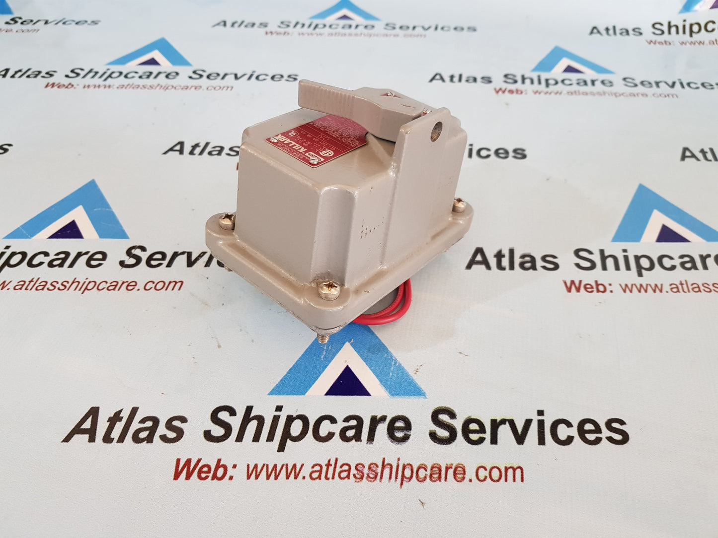 HUBBELL KILLARK FXS-2C TUMBLER SWITCH