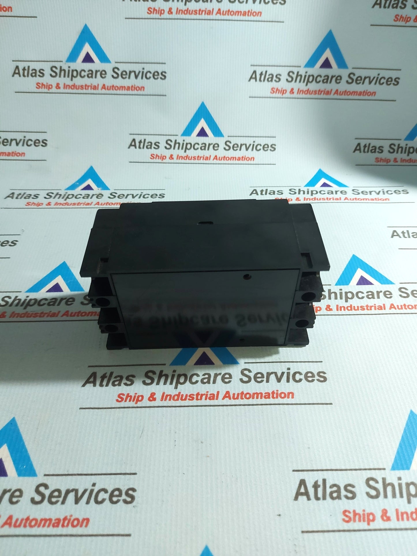 HYUNDAI HBS-33 3P MOLDED CASE CIRCUIT BREAKER 10A 660V