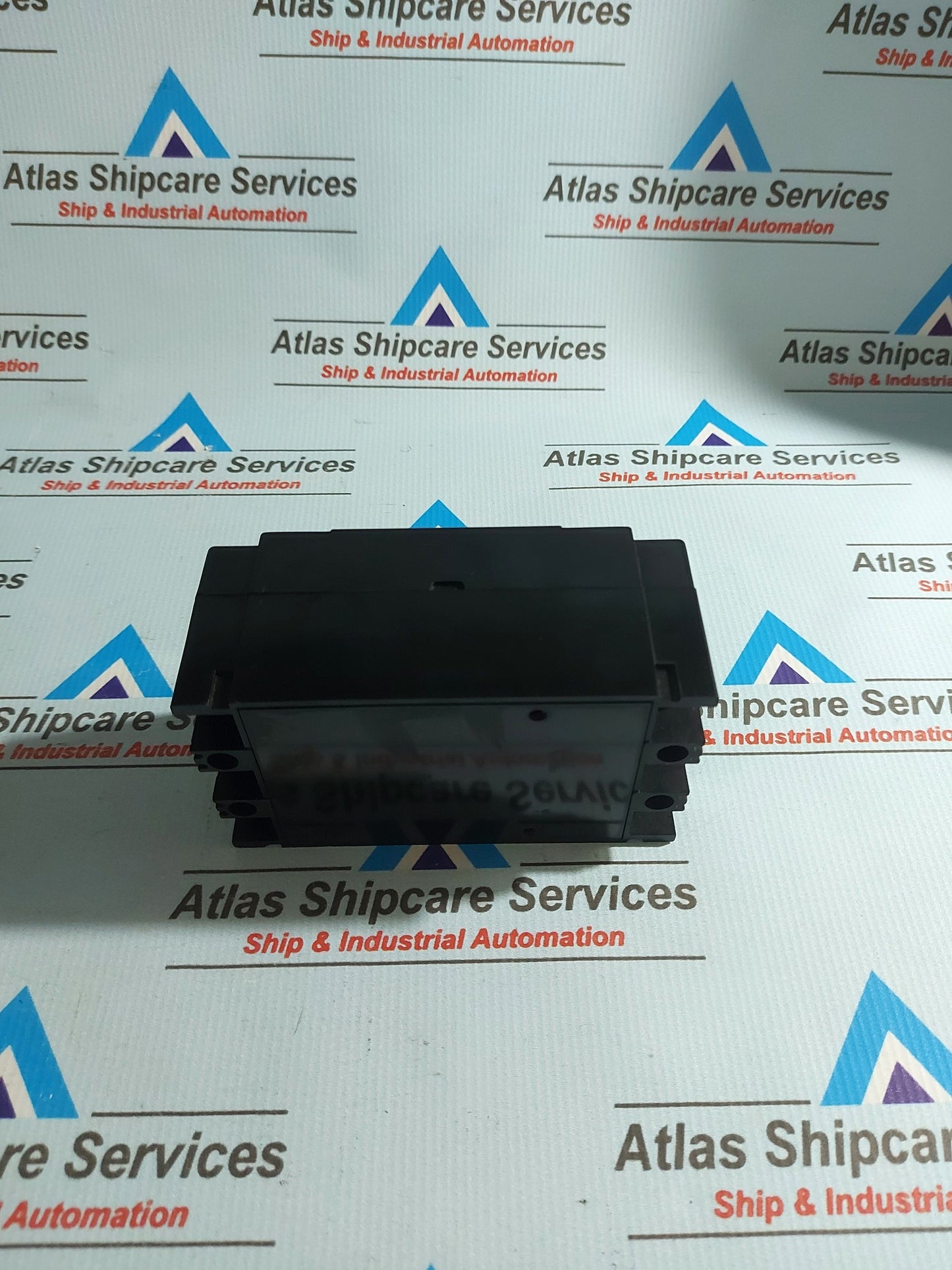 HYUNDAI HBS-33 3P MOLDED CASE CIRCUIT BREAKER 30A 660V