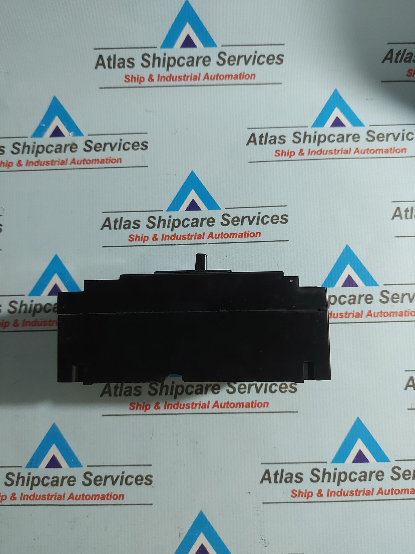 HYUNDAI HBS-63 3P MOLDED CASE CIRCUIT BREAKER 60A 660V