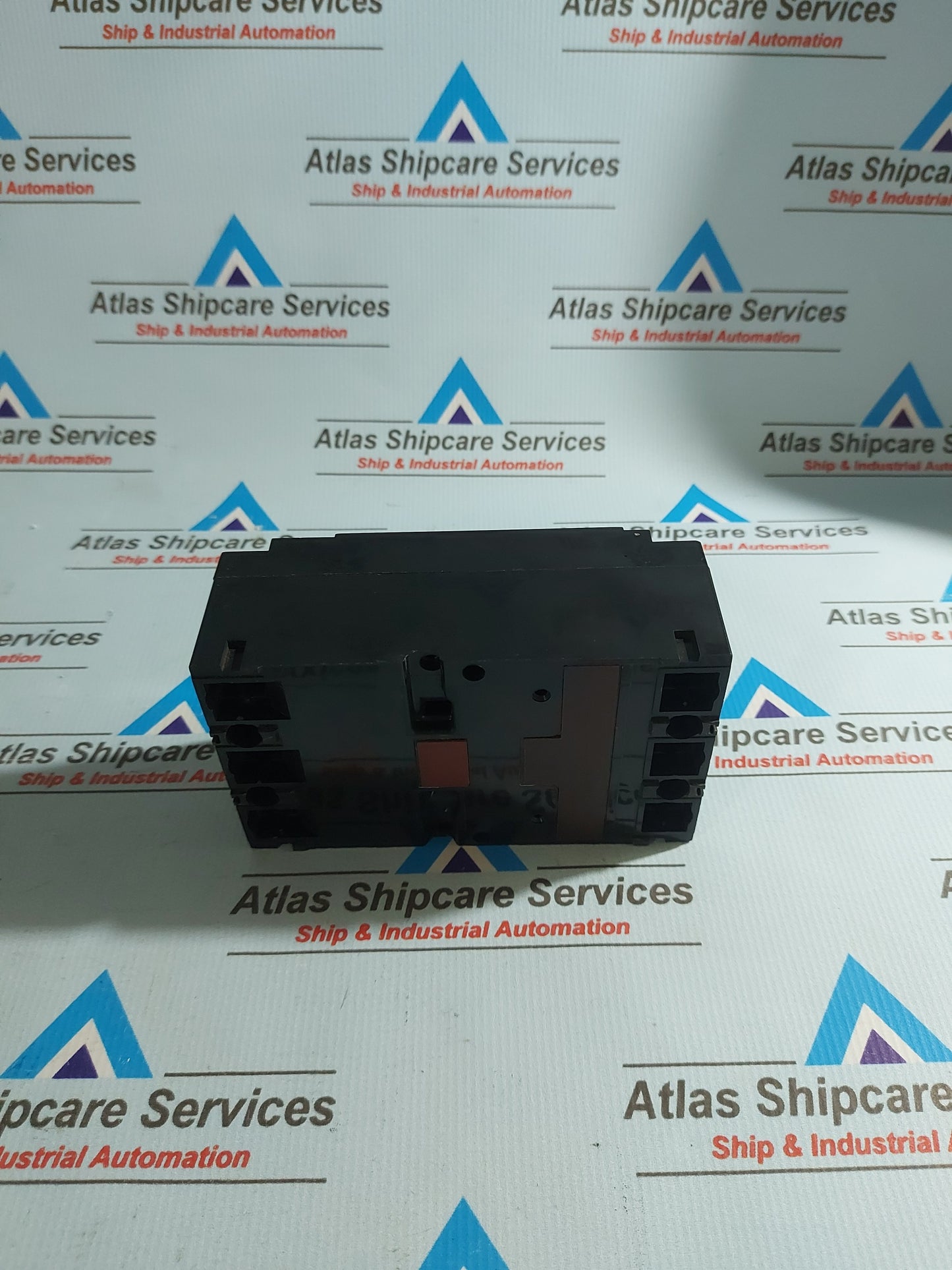 HYUNDAI HBS-63 3P MOLDED CASE CIRCUIT BREAKER 60A 660V
