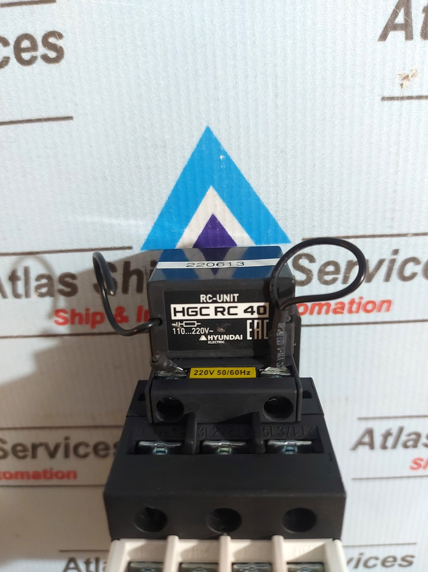 HYUNDAI HGC 12 MAGNETIC CONTACTOR WITH HGC TB 11 AUX.CONTACT BLOCK