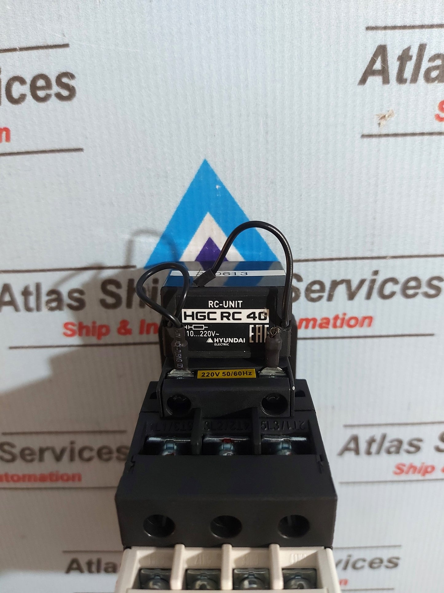 HYUNDAI HGC 40 MAGNETIC CONTACTOR WITH HGC TB 11 AUX.CONTACT BLOCK