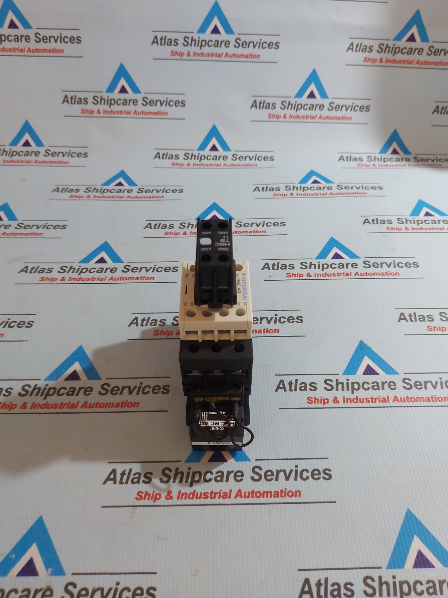 HYUNDAI HGC 40 MAGNETIC CONTACTOR WITH HGC TB 11 AUX.CONTACT BLOCK