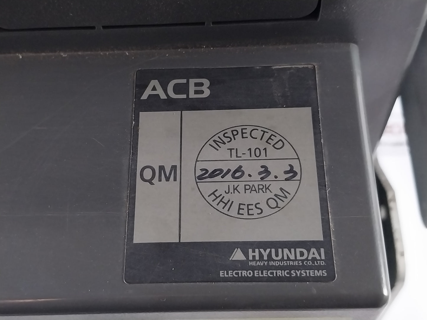 HYUNDAI UAN16A3B M1C1S168J AUTOMATIC CIRCUIT BREAKER 3 POLE 1600A