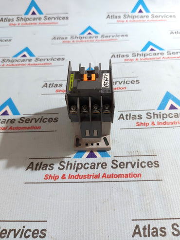 HYUNDAI UMX 31 CONTACTOR RELAY 20A 120V 60Hz