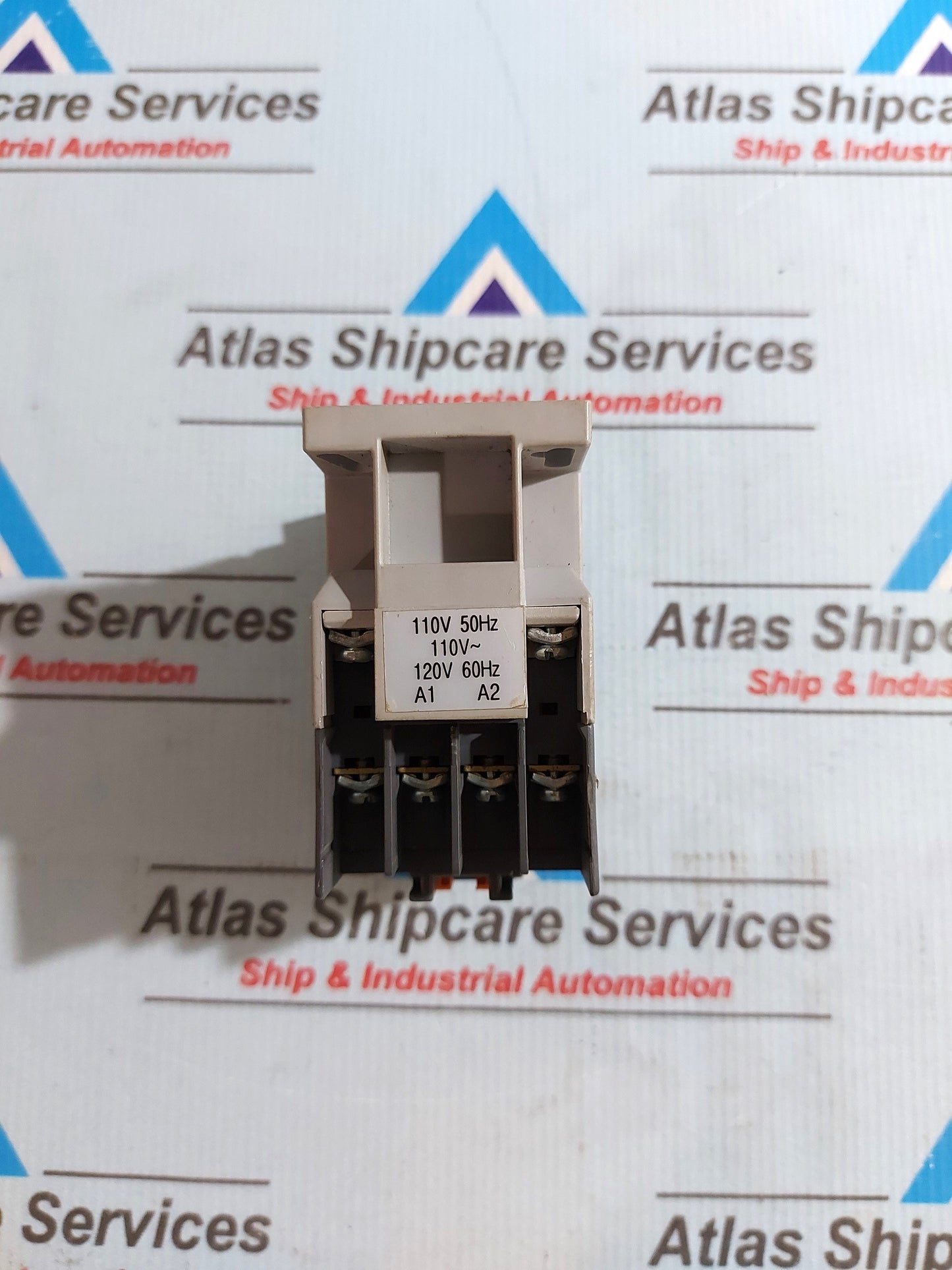 HYUNDAI UMX 31 CONTACTOR RELAY 20A 120V 60Hz