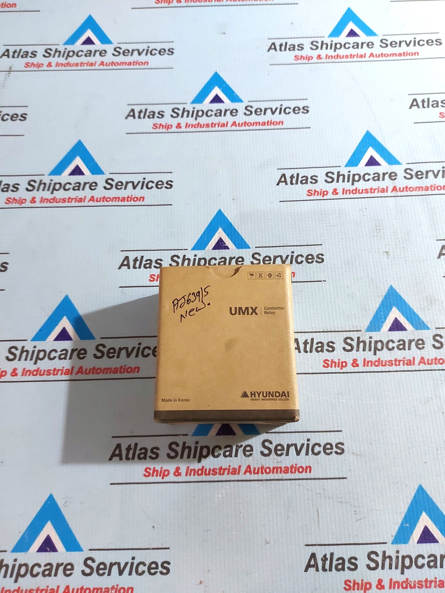 HYUNDAI UMX 40 CONTACTOR RELAY 20A 440V