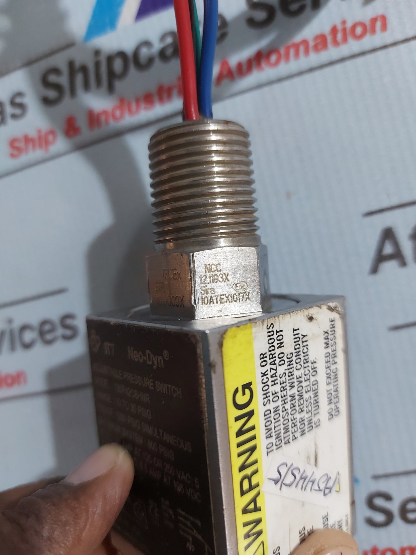ITT NEO-DYN 130P42C6HNR ADJUSTABLE PRESSURE SWITCH 10-30 PSIG