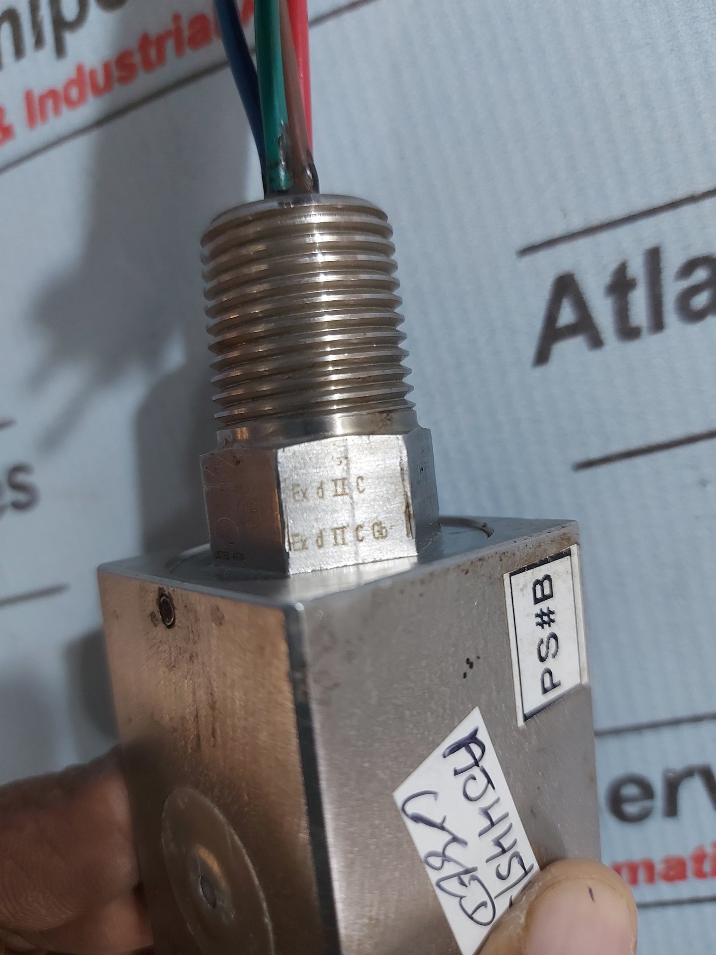 ITT NEO-DYN 130P42C6HNR ADJUSTABLE PRESSURE SWITCH 10-30 PSIG