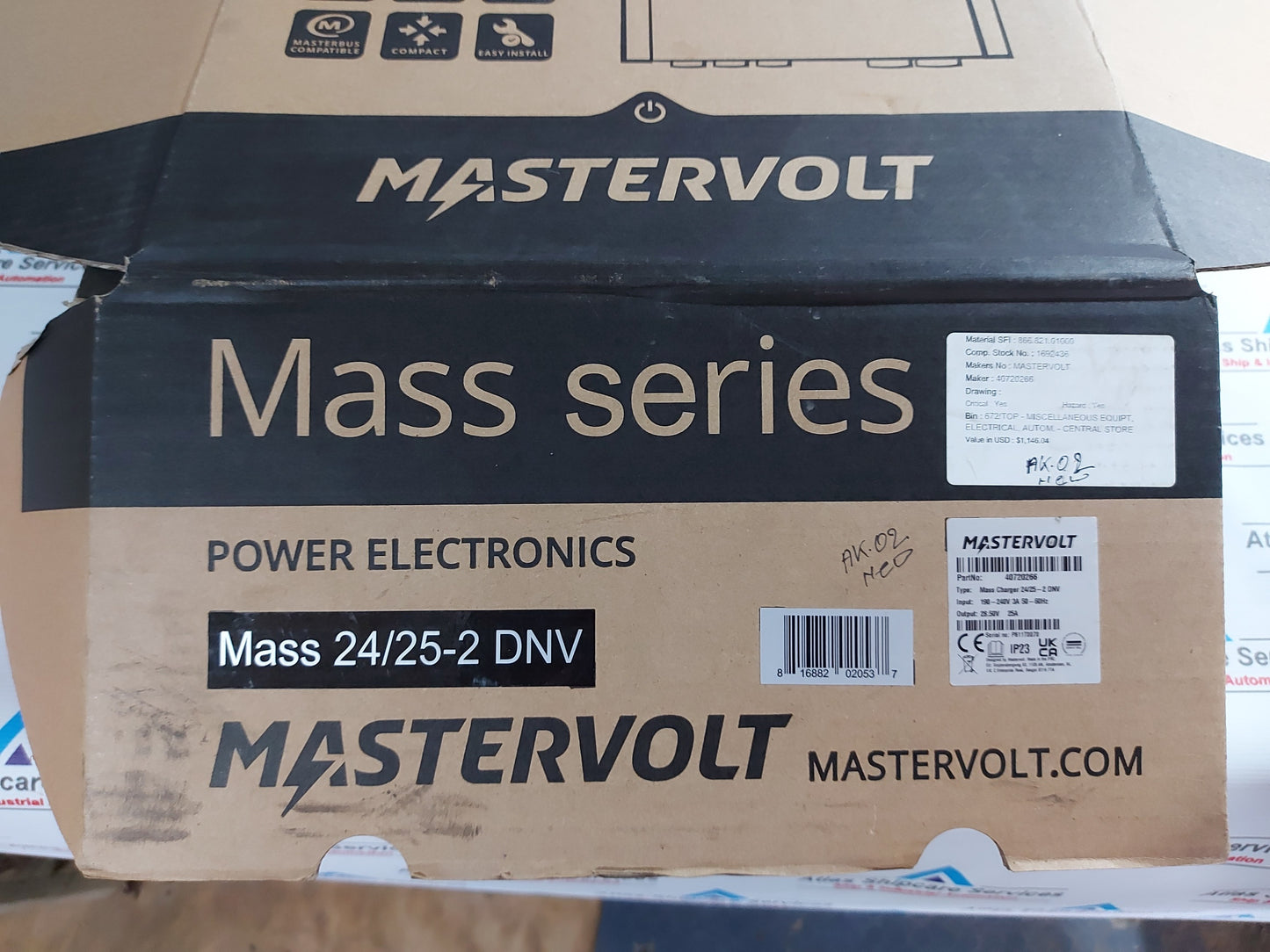 MASTERVOLT MASS 24/25 AUTOMATIC BATTERY CHARGER 40720266