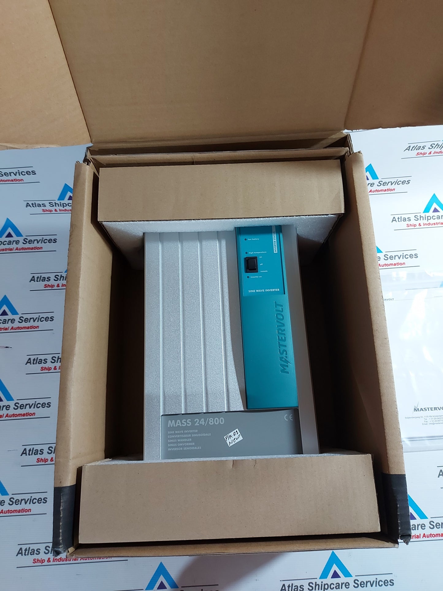 MASTERVOLT MASS 24/800 SINE WAVE INVERTER 24020800