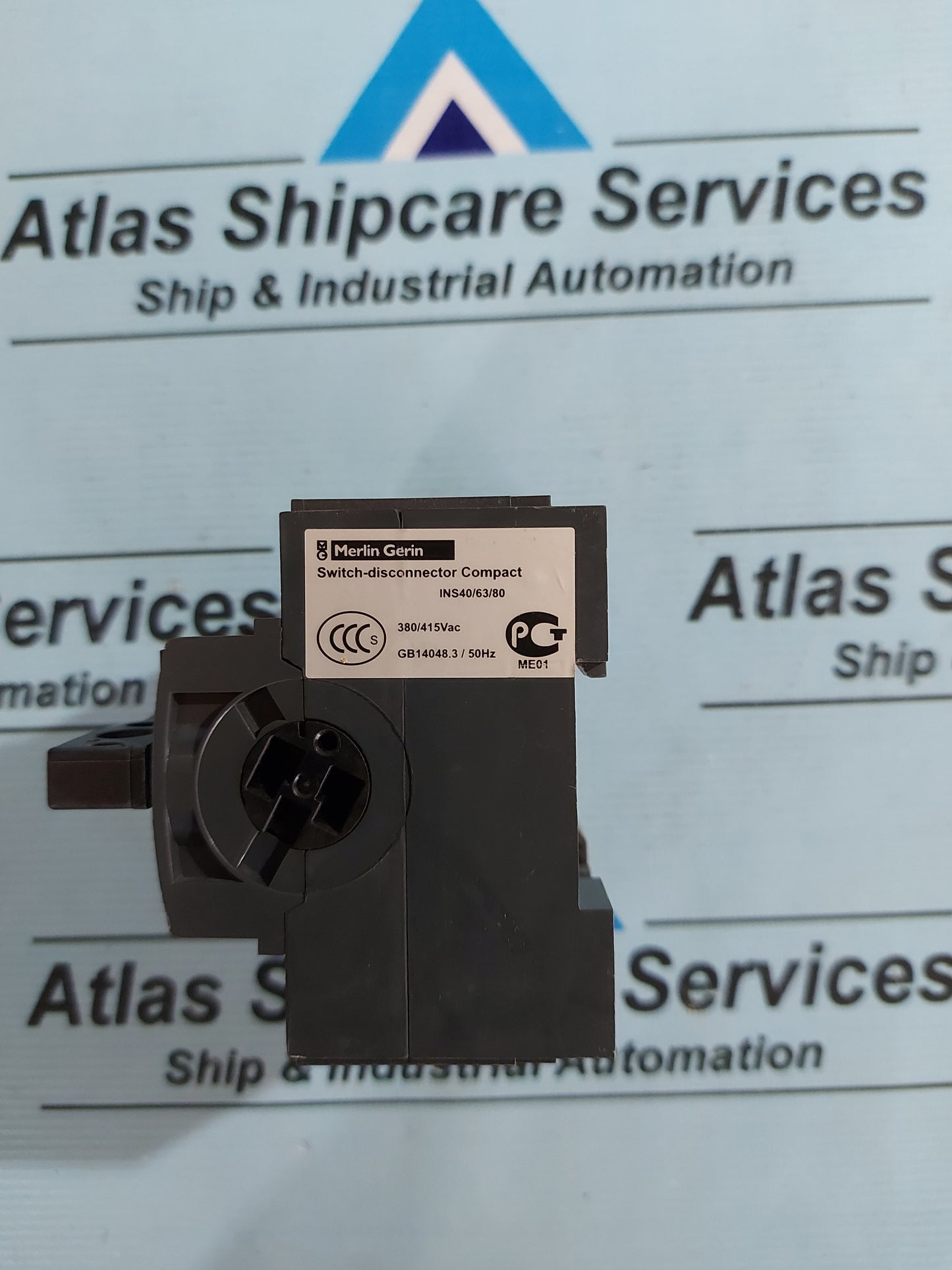 MERLIN GERIN INS40/63/80 SWITCH-DISCONNECTOR COMPACT