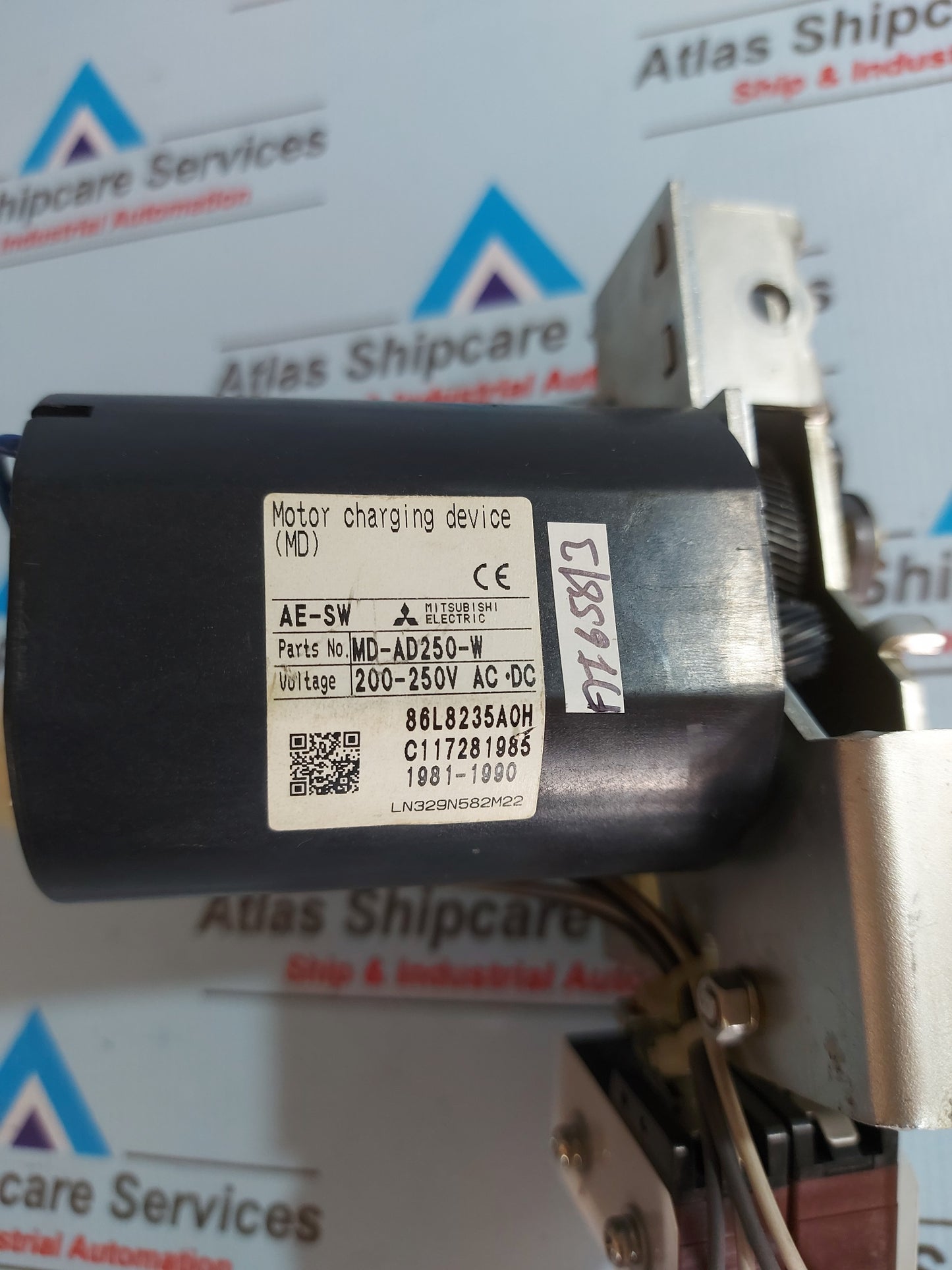 MITSUBISHI AE-SW MD-AD250-W MOTOR CHARGING DEVICE 200-250V AC/DC