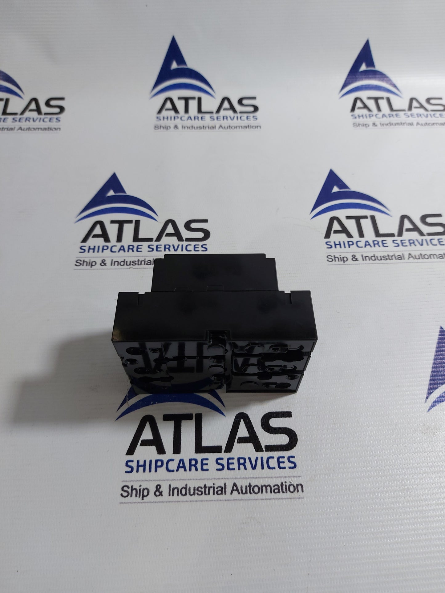 MITSUBISHI NF30-CS 30A 3 POLE NO-FUSE CIRCUIT BREAKER
