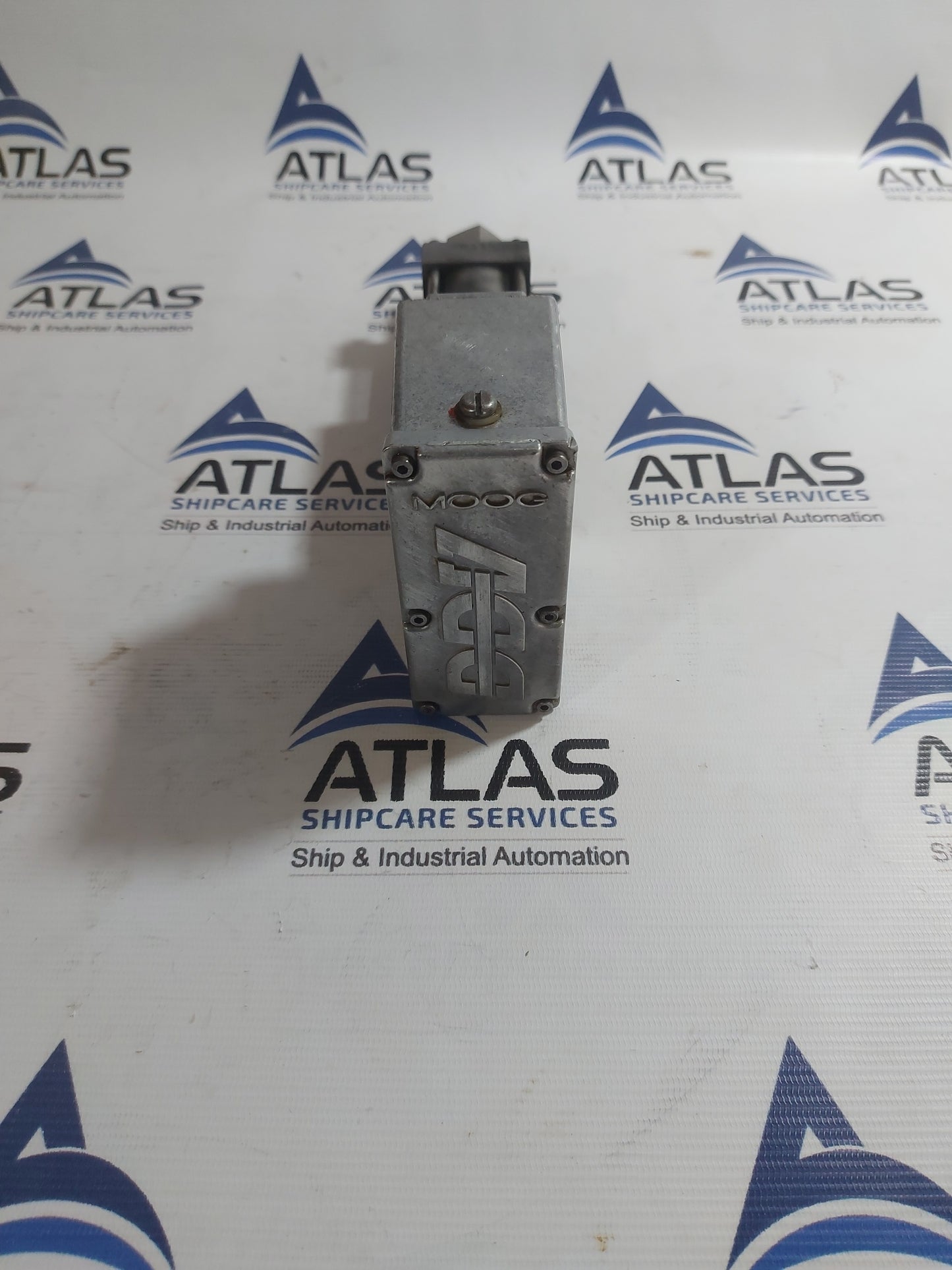 MOOG D635-606A SERVO PRESSURE CONTROL VALVE 350 BAR