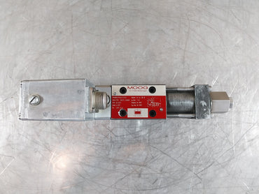 MOOG D635-606B HYDRAULIC SERVO VALVE A11592 300 BAR