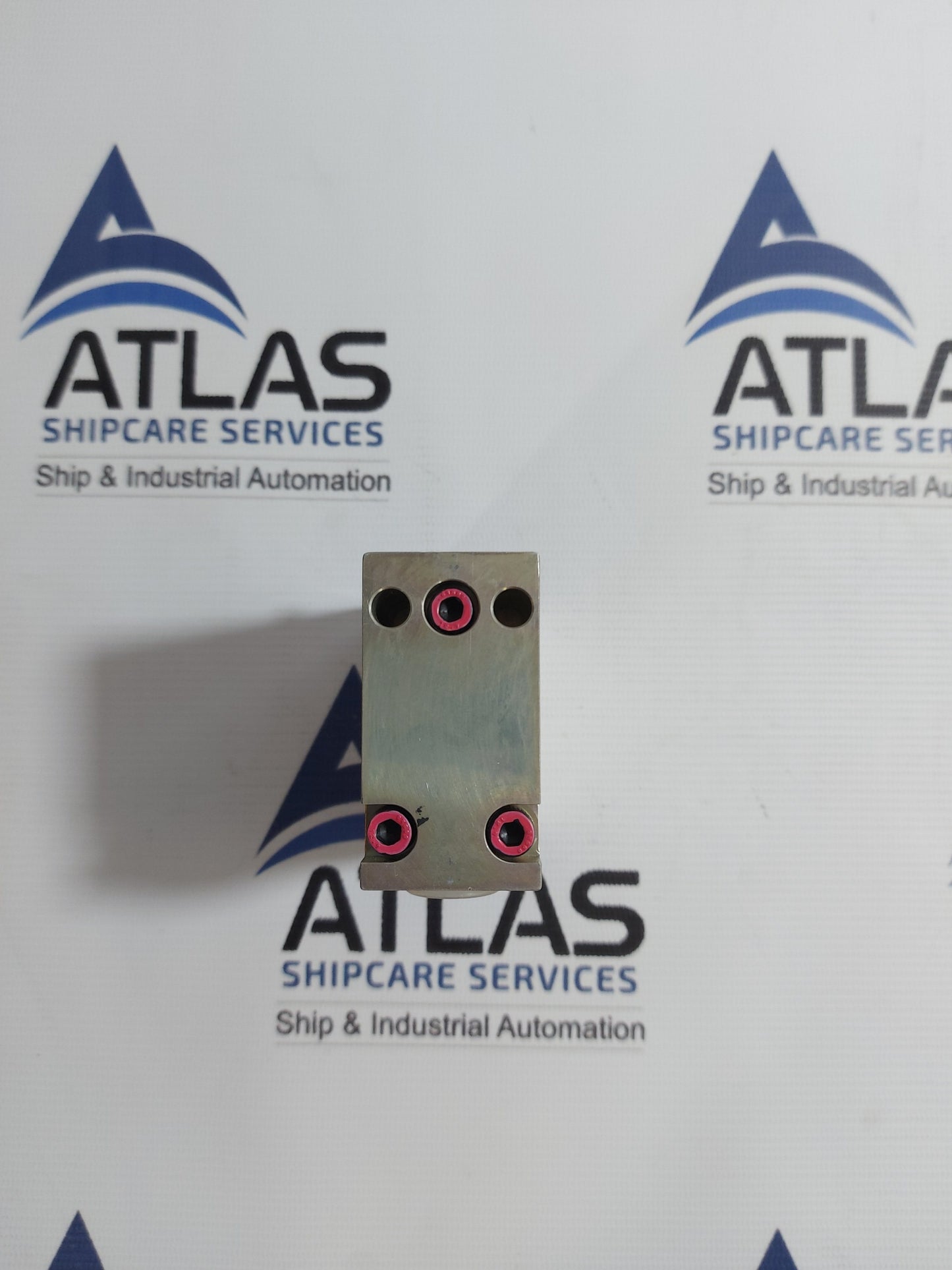 NABTESCO GC-314M 4XB PNEUMATIC DIRECTIONAL CONTROL VALVE 73589775-01