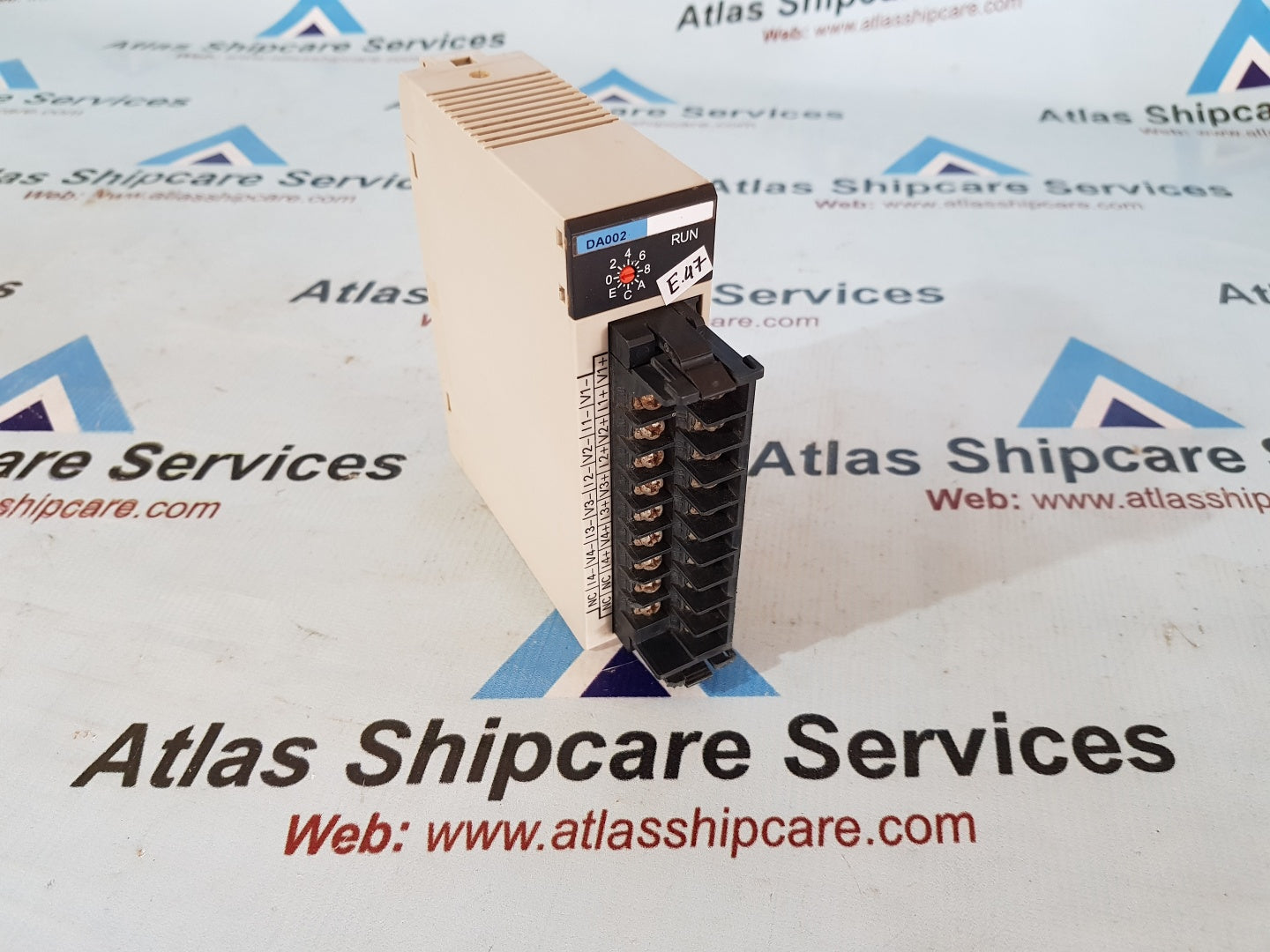 OMRON C200H-DA002 OUTPUT MODULE D/A UNIT