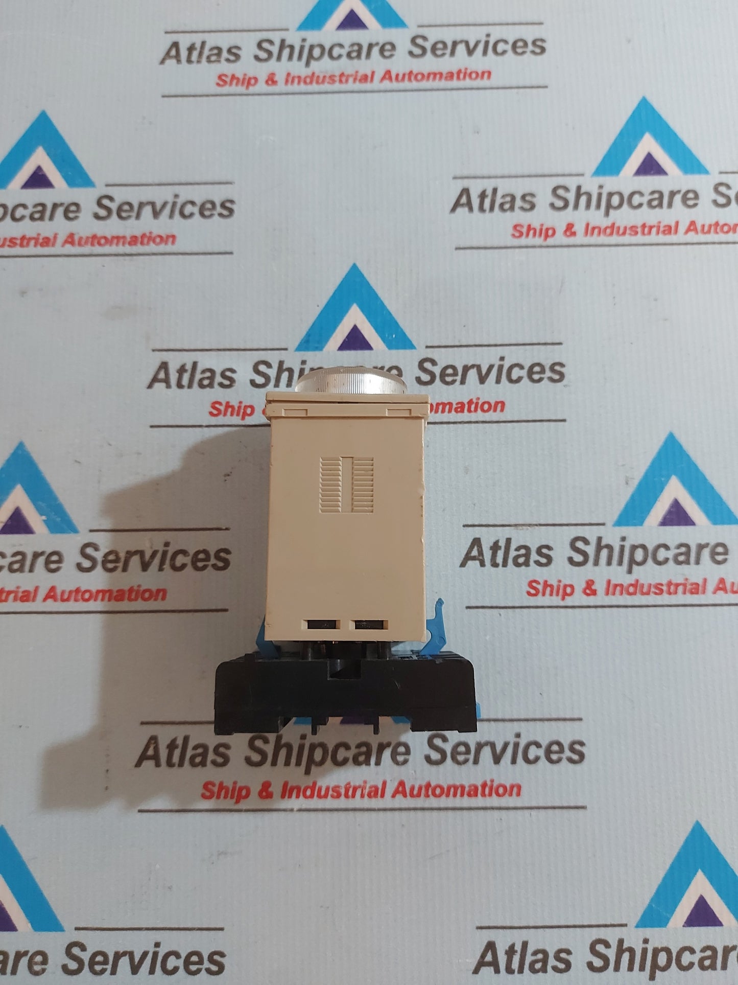 OMRON H3BA-8 TIMER RELAY 0.5 Sec